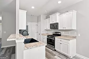 3678 Utoy Dr SW, Atlanta, GA 30331 - Photo 13