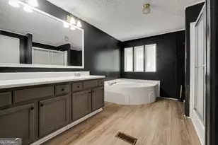 185 Oak Hill Dr, Forsyth, GA 31029 - Photo 15