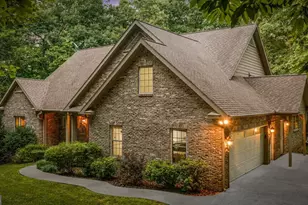 541 Davis Rd, Blue Ridge, GA 30513 - Photo 3