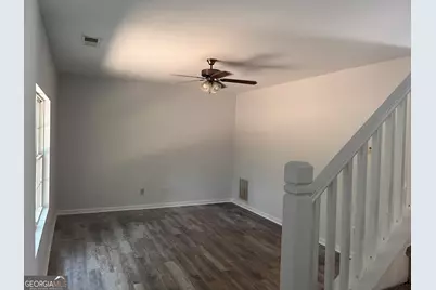 637 Pointe South Parkway, Jonesboro, GA 30238 - Photo 3