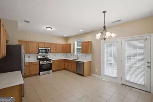 6799 Island Pointe Dr, Buford, GA 30518 - Photo 9
