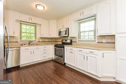 6581 Windsor Drive, Acworth, GA 30102 - Photo 7