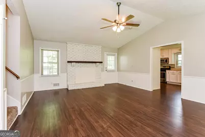 6581 Windsor Drive, Acworth, GA 30102 - Photo 9