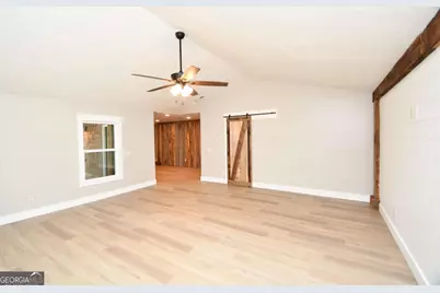 257 Lake Place Drive, Lavonia, GA 30553 - Photo 15