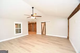 257 Lake Pl Dr, Lavonia, GA 30553 - Photo 15