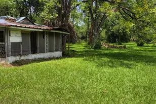 109 Dewey St, Waycross, GA 31501 - Photo 9