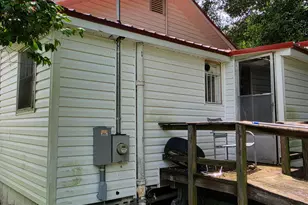 109 Dewey St, Waycross, GA 31501 - Photo 7