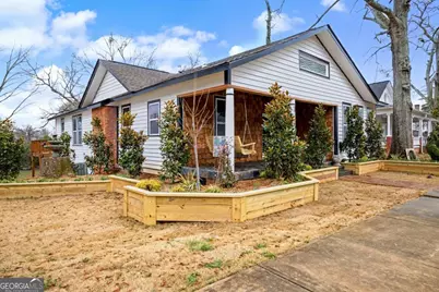 68 Spring Street, Newnan, GA 30263 - Photo 3
