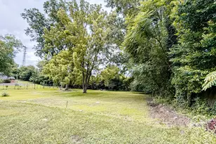 68 Spring St, Newnan, GA 30263 - Photo 33