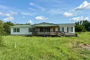 1099 Swain Rd, Commerce, GA 30530 - Photo 1