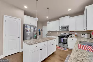779 Hawkins Creek Dr, Jefferson, GA 30549 - Photo 25