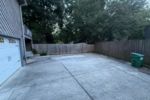 3670 Willow Mill Dr, Lawrenceville, GA 30044 - Photo 25