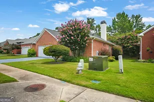 7650 Livingston Dr, Jonesboro, GA 30236 - Photo 3