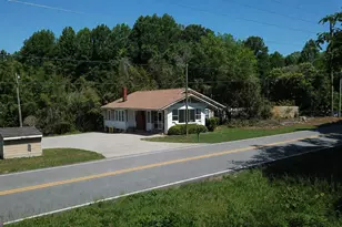 5659 Old Dahlonega Hwy, Murrayville, GA 30564 - Photo 1