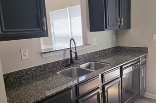 2873 Ridgeview Dr SW, Atlanta, GA 30331 - Photo 9
