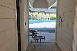 2873 Ridgeview Dr SW, Atlanta, GA 30331 - Photo 3