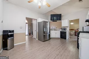 12257 Cypress Ln, Fayetteville, GA 30215 - Photo 3