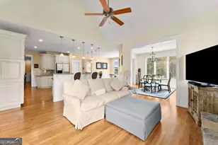 526 Orchard Dr, Clarkesville, GA 30523 - Photo 19