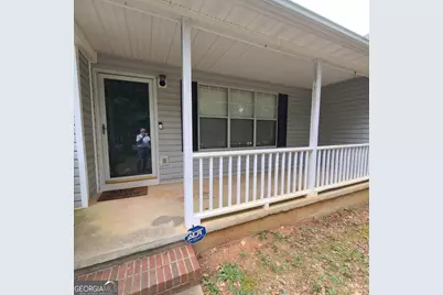 403 Victoria Place, Locust Grove, GA 30248 - Photo 5