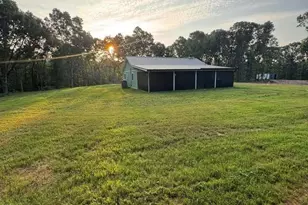 301 Norton Rd, Hartwell, GA 30643 - Photo 1