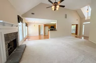 247 Meadows Dr, Senoia, GA 30276 - Photo 13
