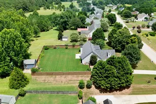 247 Meadows Dr, Senoia, GA 30276 - Photo 45