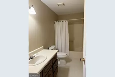 3759 Sussex Drive NE, Milledgeville, GA 31061 - Photo 7