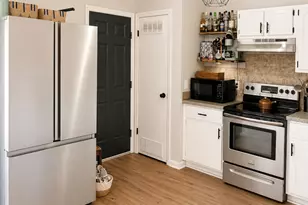 109 Almond Cir, Kingsland, GA 31548 - Photo 9