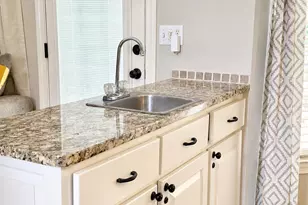 4421 Lucerne Pl SW, Lilburn, GA 30047 - Photo 23