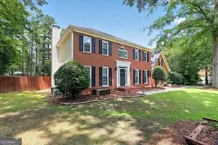 140 Creekview Trl, Fayetteville, GA 30214 - Photo 3