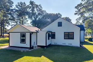 613 N 3rd St, Vienna, GA 31092 - Photo 45