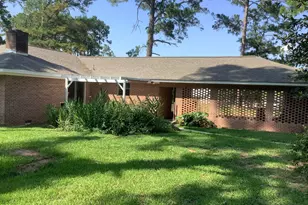 354 Smoak Bridge Cir, Warwick, GA 31796 - Photo 5
