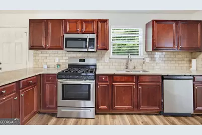 6260 Selborn Drive SW, South Fulton, GA 30331 - Photo 13