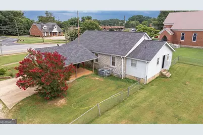 317 &amp; 295 General Daniels Avenue N, Danielsville, GA 30633 - Photo 21