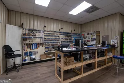 317 &amp; 295 General Daniels Avenue N, Danielsville, GA 30633 - Photo 37