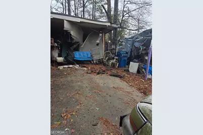1215 Stoneham Court, Atlanta, GA 30349 - Photo 3
