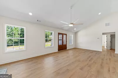 102 Buckeye Terrace, Commerce, GA 30530 - Photo 9