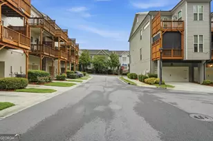 4245 Deming Cir, Sandy Springs, GA 30342 - Photo 3