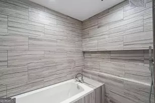 30 5th St NE, Atlanta, GA 30308 - Photo 33
