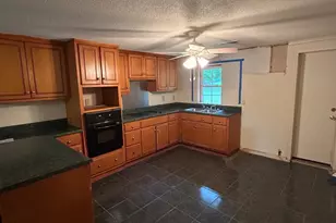 612 Prosperity Dr, Swainsboro, GA 30401 - Photo 5
