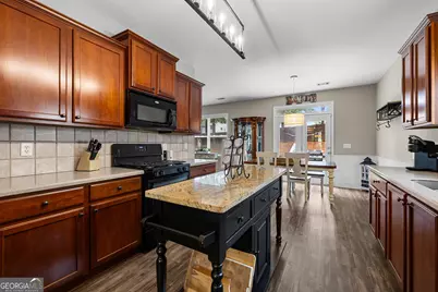 77 Lakeshore Parkway, Newnan, GA 30263 - Photo 17