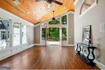658 Timm Valley Road NE #1, Atlanta, GA 30305 - Photo 17