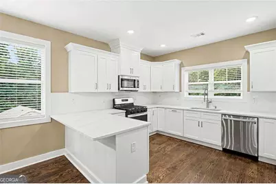 229 Little Brook Lane, Woodstock, GA 30188 - Photo 5