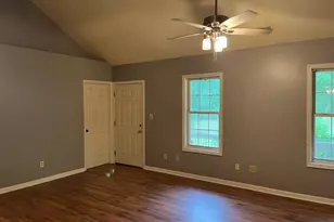 628 Ellis Church Rd, Haddock, GA 31033 - Photo 3