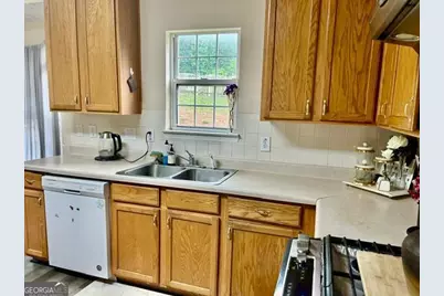 4112 Medlock River Court, Snellville, GA 30039 - Photo 3