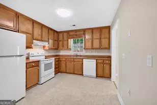 129 Springbrook Dr, Auburn, GA 30011 - Photo 13