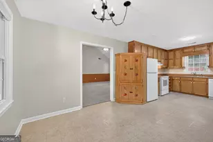 129 Springbrook Dr, Auburn, GA 30011 - Photo 11