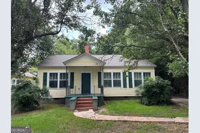 1011 W Solomon Street, Griffin, GA 30223 - Photo 1
