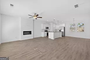 127 Royal Tern Ln, Warner Robins, GA 31093 - Photo 5