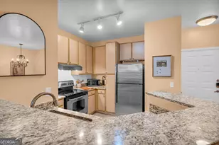 821 Ralph McGill Blvd NE, Atlanta, GA 30306 - Photo 13